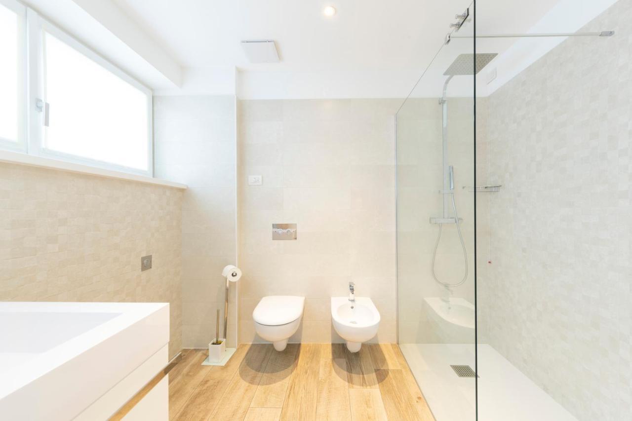 Gabbiano Hotel Malcesine Bagian luar foto