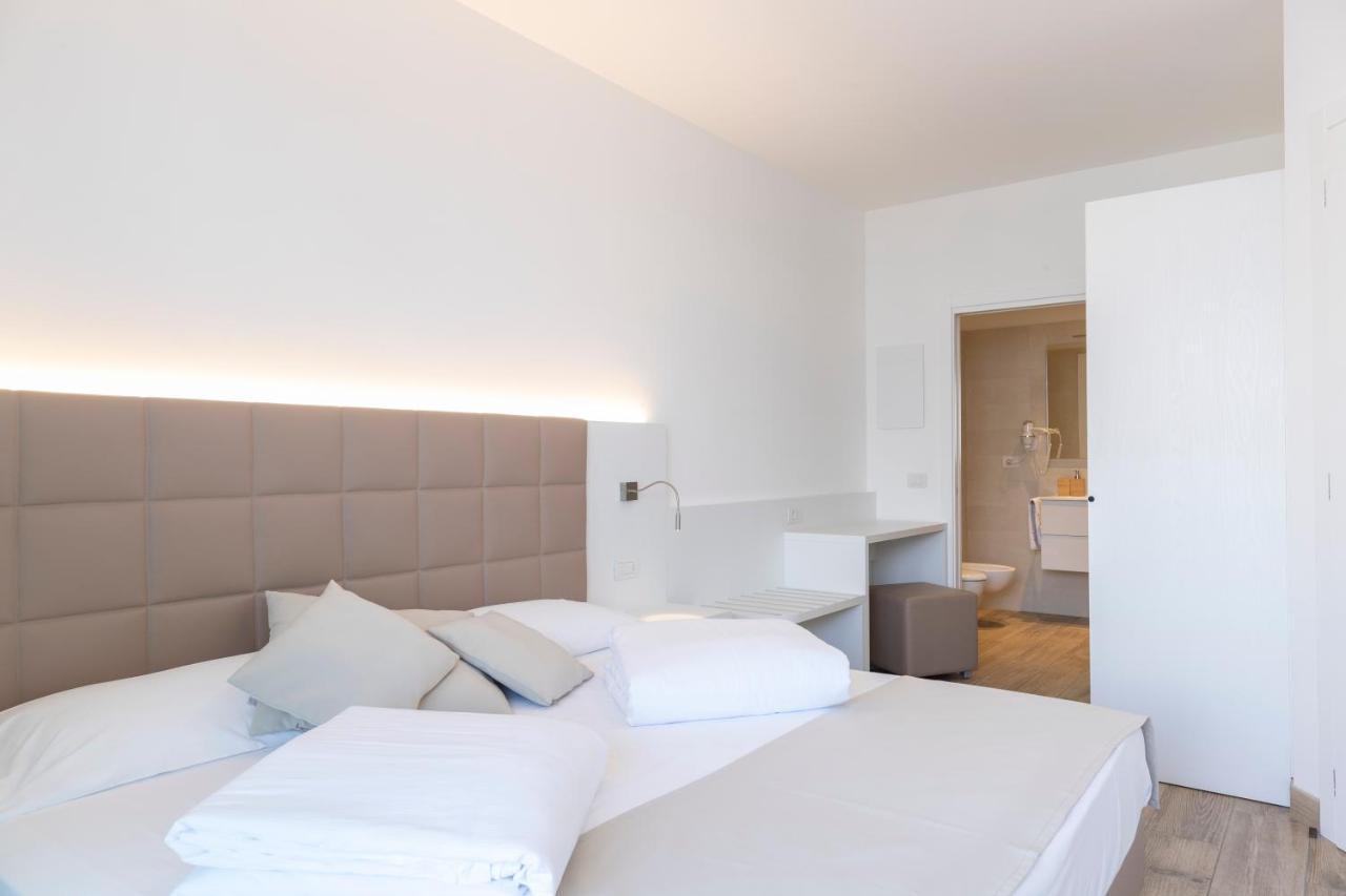 Gabbiano Hotel Malcesine Bagian luar foto