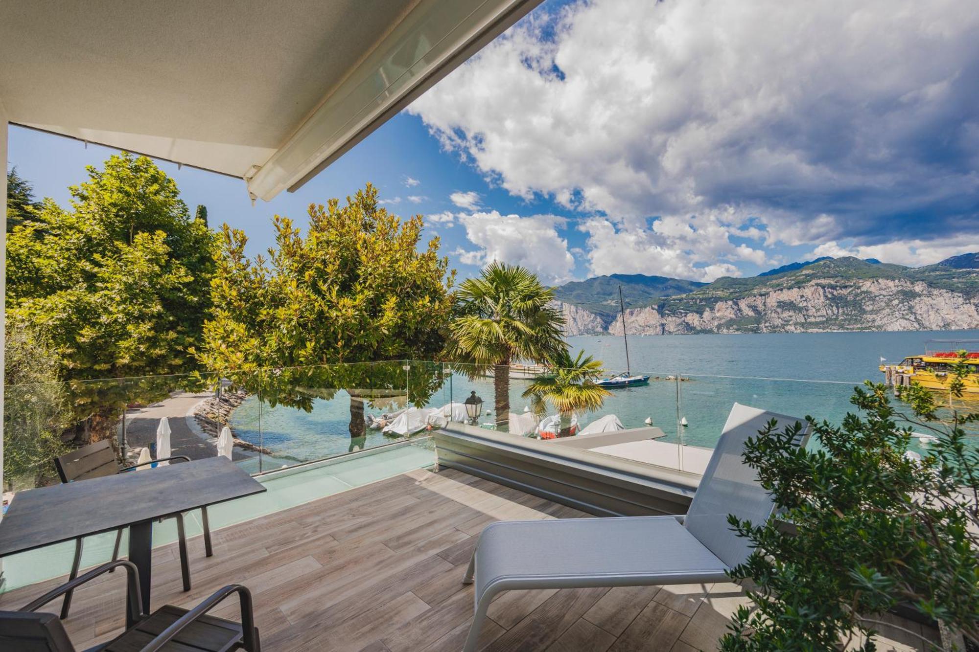 Gabbiano Hotel Malcesine Bagian luar foto