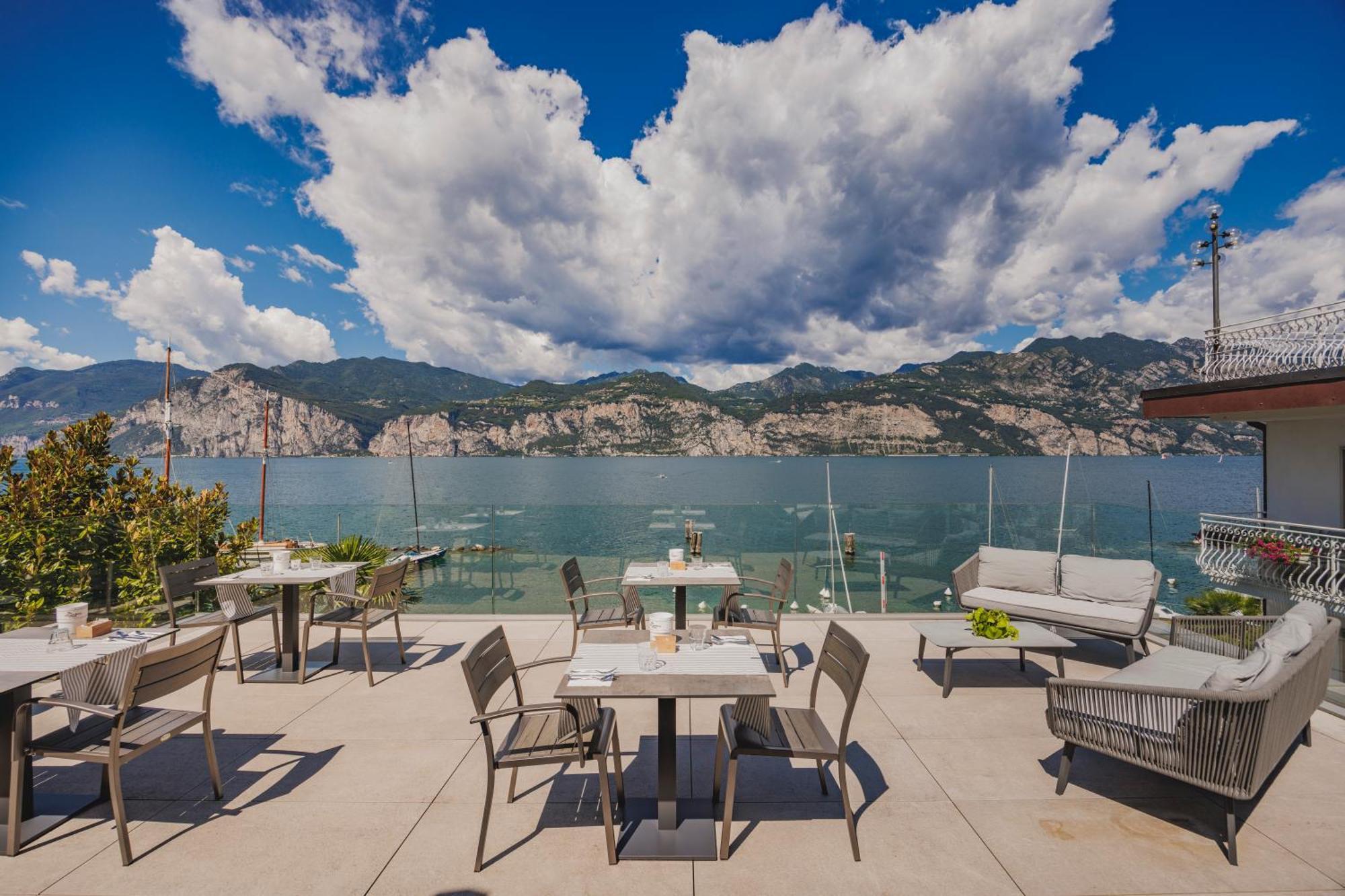 Gabbiano Hotel Malcesine Bagian luar foto