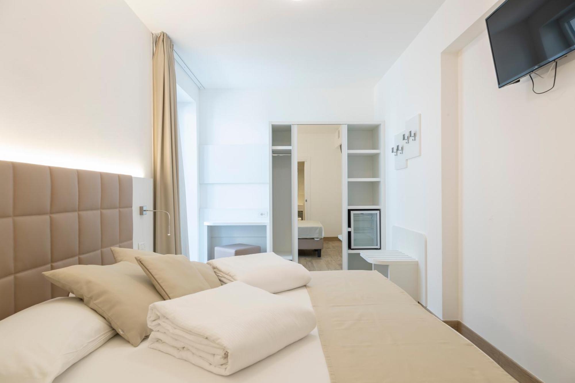 Gabbiano Hotel Malcesine Bagian luar foto